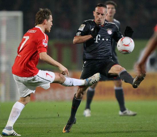 伤病一直是 伤病一直是